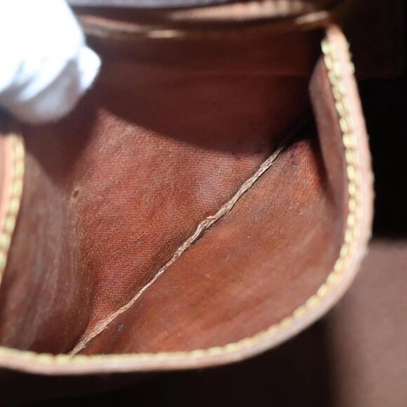 LOUIS VUITTON Monogram Speedy 40 Hand Bag - Picture 15 of 16